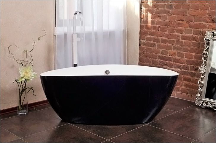 Черно-белая ванна